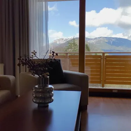 Nicole Apartament