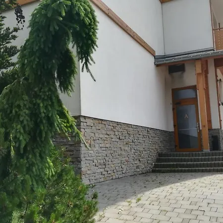 Apartament Nicole *